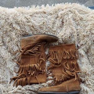 Minnetonka boots